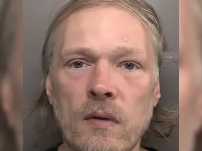 Serial offender with 164 crimes threatened to stab woman for cigarette