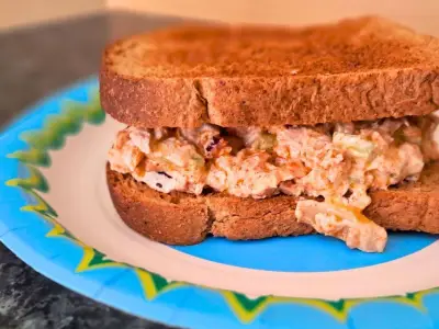 Swap Mayo for Greek Yoghurt in Tuna Sandwiches for Fresher Taste