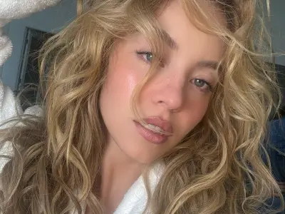 Sydney Sweeney Poses in Lace Knickers for Bathroom Selfie