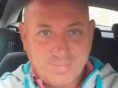 Taxi driver who fled Southport attack loses licence after 50-minute delay