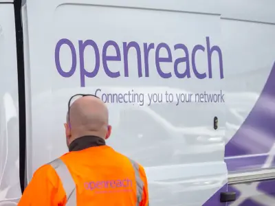 Thousands Without Internet in Maghull for Days After Cable Damage