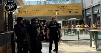 Two arrested after armed police swarm Glasgow shopping centre