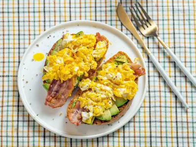 Velvety Scrambled Eggs in 10 Minutes: Chef Bill Granger's Cream Recipe