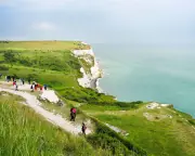 A Canterbury Pilgrimage: Walking from Cathedral to White Cliffs of Dover