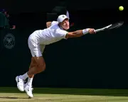 Agassi Backs Sinner in Wimbledon Showdown, First Set Tied 1-1