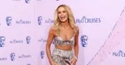 Amanda Holden stuns in green bikini during Greece holiday