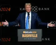 Americans Outraged as Trump Earns $1bn from Crypto Since Return