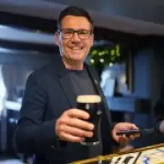 Andy Burnham announces 20% business rates cut for pubs and clubs