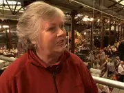 Antiques Roadshow Guest Stuns Expert with Funeral Comment After £3,500 Vase Valuation