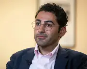 Appeals court reverses release of pro-Palestinian activist Mohsen Mahdawi