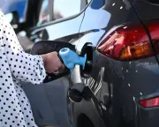 Australian households face rate hike and petrol above $2 a litre as oil stays elevated