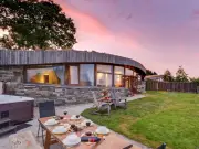 Award-Winning Eco Cottage in Kinross Wows Guests with Loch Leven Views
