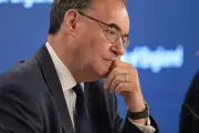Bank of England Chief Warns Low Growth a 'Big Issue' for UK