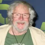Bill Oddie, wildlife presenter and Goodies star, dies at 85