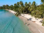 Brits Can't Afford Last-Minute Holidays Despite Loving Them Most