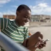 Brits Urged to Turn Off 5G in Holiday Hotspots to Avoid Roaming Bills
