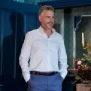 Casualty Star Jason Durr Joins EastEnders as Linda Carter's New Love Interest