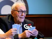 Centenarian Ivor Parker Becomes Oldest Professional Poker Player