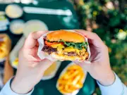 Channel 4 Doctor Reveals Why You Snack and How to Stop