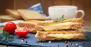 Cheese toastie test: air fryer, pan, oven – one is crunchiest