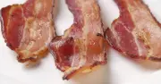 Chef Reveals Secret Ingredient for Perfectly Crispy Oven-Baked Bacon