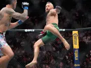 Conor McGregor Coach Defends Kick That Caused Injury in Holloway Fight