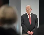 Corruption watchdog drops two investigations into former boss Paul Brereton