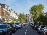 Couple's polite note to neighbour backfires in driveway row