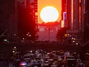Crowds Gather for Final Summer Manhattanhenge of 2026