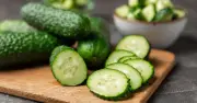 Cucumbers Stay Fresh and Crunchy for 19 Days with 2 Simple Kitchen Items