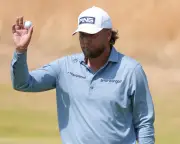 Dan Brown Smokes Through Open Round, Shares Lead at Royal Birkdale