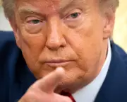 Democrats Urged to Hammer Trump on 'Unprecedented' Corruption