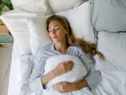 Doctor Warns Extra Pillow at Night Could Signal Early Heart Disease