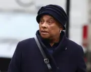 Doreen Lawrence Won't Pay Daily Mail Legal Bill, Prince Harry Protects Her