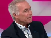 Dr Hilary Jones Recommends 59p FreshWipes for Summer Hygiene