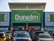 Dunelm's £12 Gingham Hanging Wash Bag: Simple Toiletry Organiser