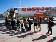EasyJet Baggage Rule: One Free Bag, Extra Fees for Overhead Locker Use