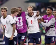 England Beat Mexico 3-1 to Reach World Cup Quarter-Finals