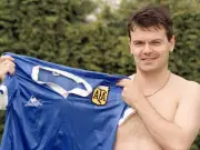 England Dressing Room Furious at Hodge for Swapping Shirts with Maradona in 1986