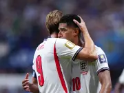 England Fans Heartbroken After Late Argentina Goals End World Cup Dream