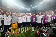 England fans serenade team with Wonderwall after manic Mexico win