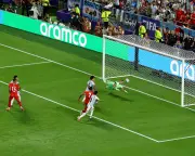England Must Crack Argentina's Close-Range Defence at World Cup