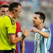 England warned of 'one-sided refereeing' before Argentina semi-final