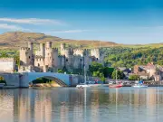 Epic Welsh Road Trip: 86 Miles of Castles, Beaches and Great Food