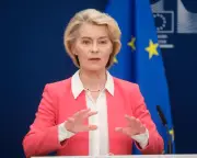 EU Chief Pledges Social Media Ban for Children to Protect from Predatory Algorithms