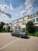 Five country houses in an old Jaguar: a grand tour