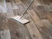 Flooring Expert Warns: 7 Cleaning Products to Never Use on Wood Floors