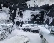 For £100k, You Can Make It Snow Indoors – The Ultimate Billionaire Luxury