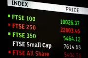 FTSE 100 Dips on Weak China GDP, Mining Stocks Drag