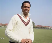 Garry Sobers, Cricket's Greatest All-Rounder, Dies at 89